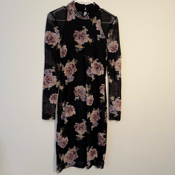 bailey blue Dresses & Skirts - Floral Bodycon Mesh Dress with Long Sleeves and Key Hole Back Black Pink Midi